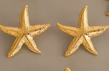 Load image into Gallery viewer, Costume - Jewellery - Ocean Charms - Earings - Ocean Charms