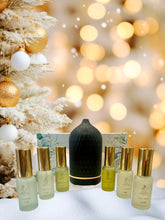 Load image into Gallery viewer, 100% Pure and Natural Essential Oils Gift Box Set with Diffuser - Black